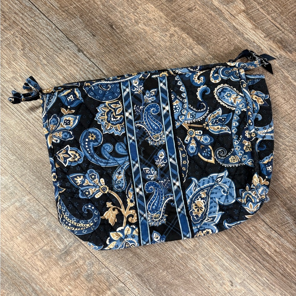 Vera Bradley Windsor Navy Toiletry Bag